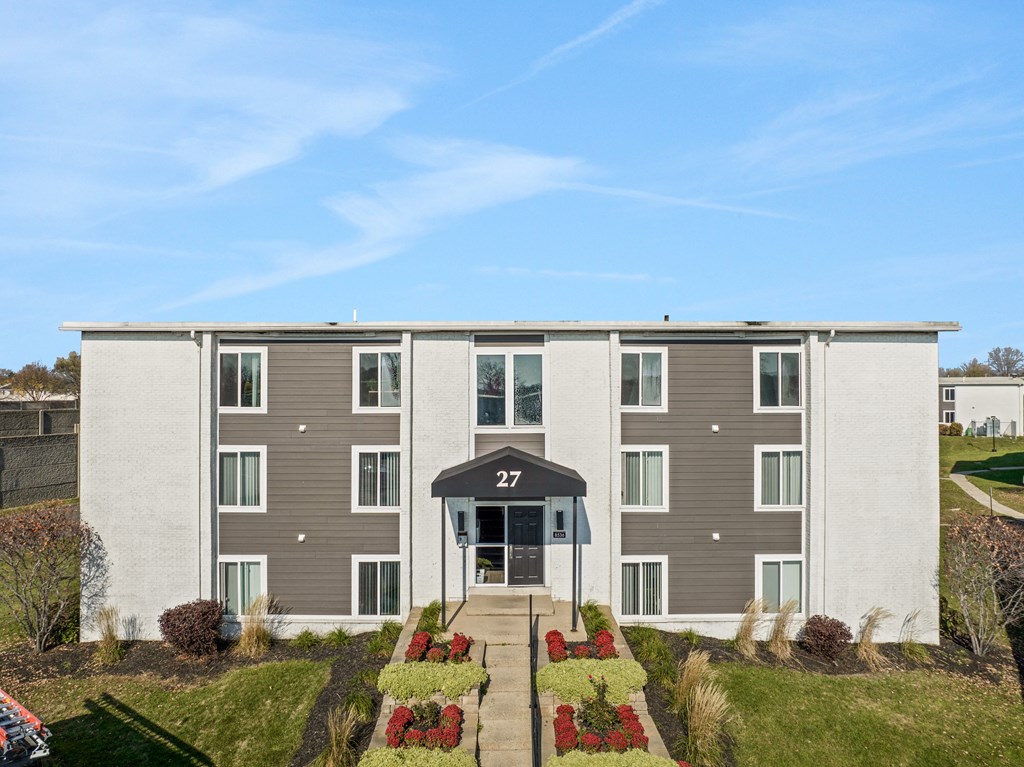 Ridgeline At Canton Apartments, 8375 Honeytree Blvd, Canton, MI RentCafe